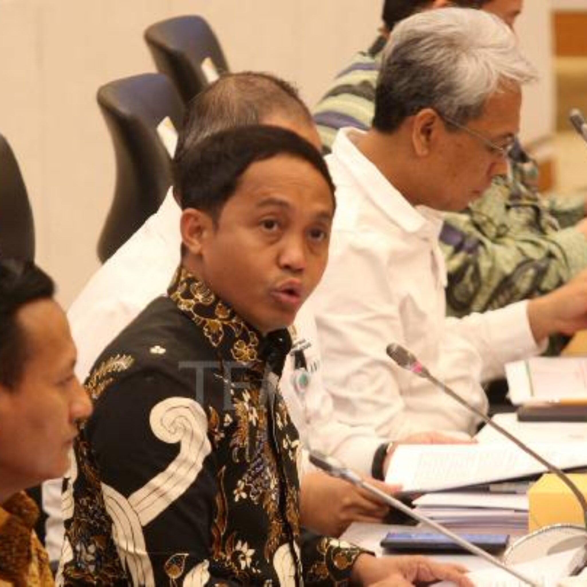 Anggota DPR ke Menhut Raja Juli: Kalau Enggak Mampu, Mundur Saja