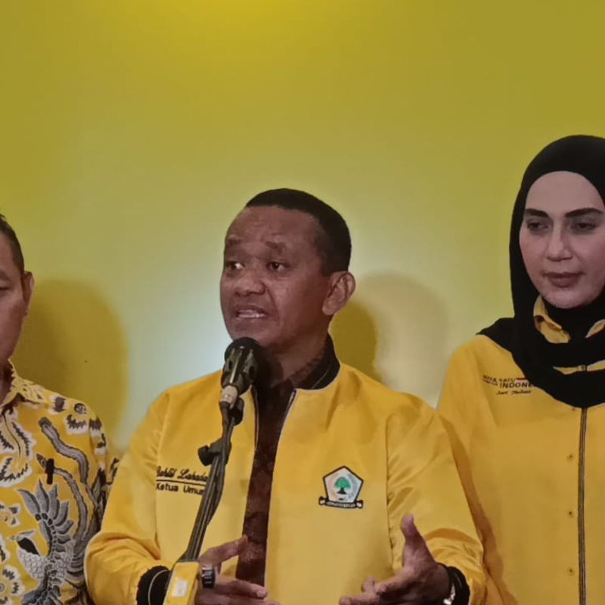 Bupati Lampung Tengah Ardito Wijaya Kena OTT KPK, Ketum DPP Golkar Bahlil Angkat Bicara