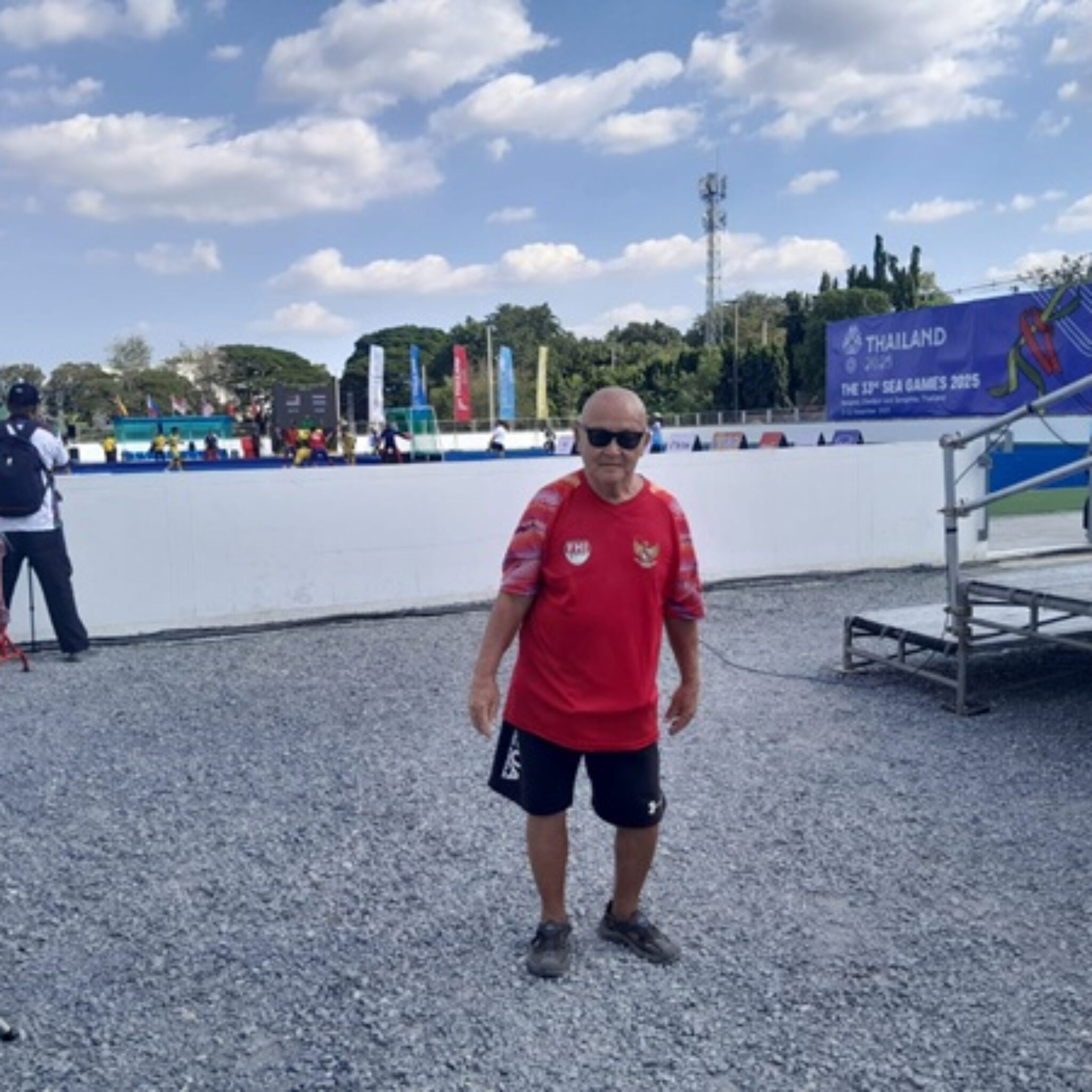 Uncle Teng, Warga Singapura Yang Merasa Jadi Keluarga Hockey Indonesia